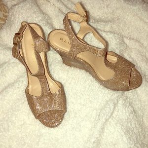 Sparkling Wedges